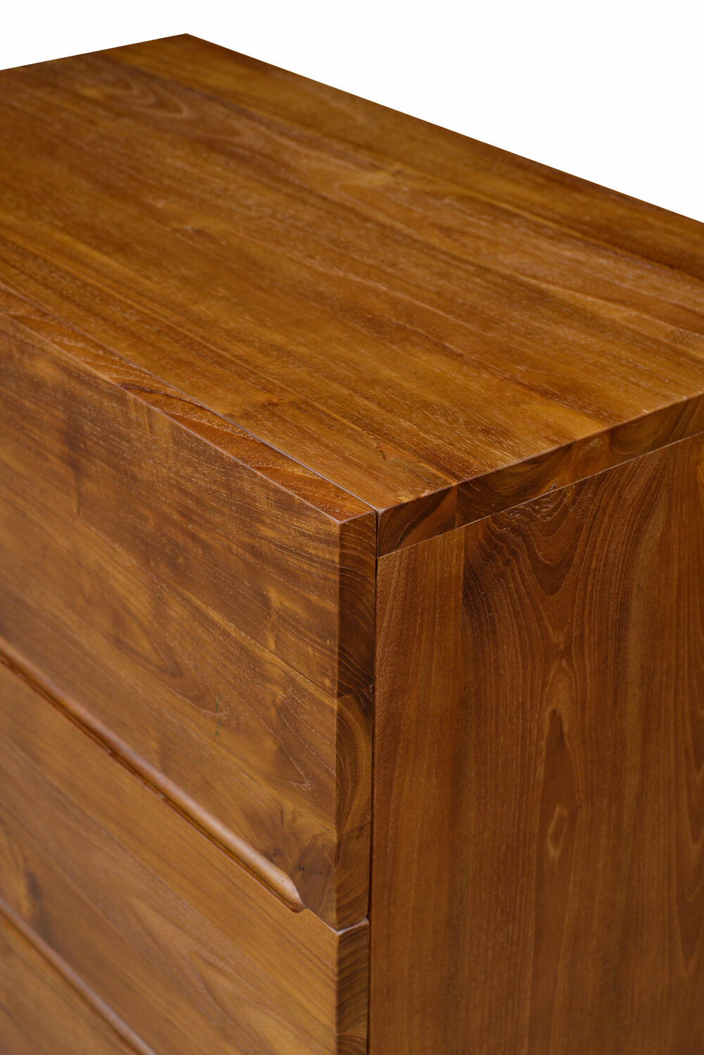 close up view of leslie chest of four drawers